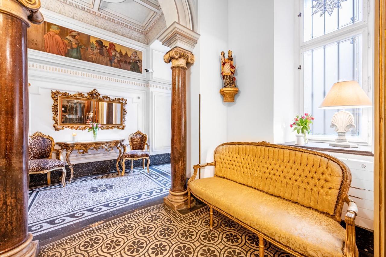 Appart hôtel Malostranska 4*